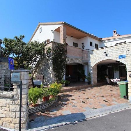 רוביני Licul Apartment מראה חיצוני תמונה