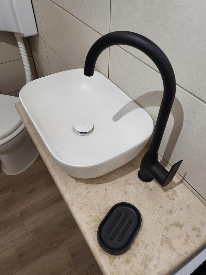 רוביני Licul Apartment מראה חיצוני תמונה