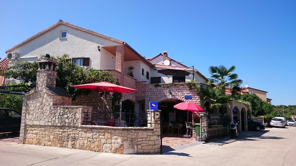 רוביני Licul Apartment חדר תמונה