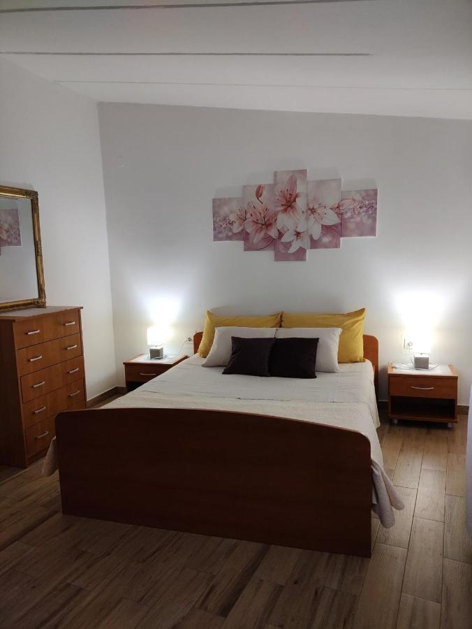 רוביני Licul Apartment מראה חיצוני תמונה