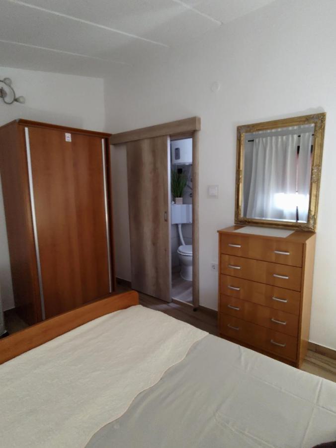 רוביני Licul Apartment מראה חיצוני תמונה