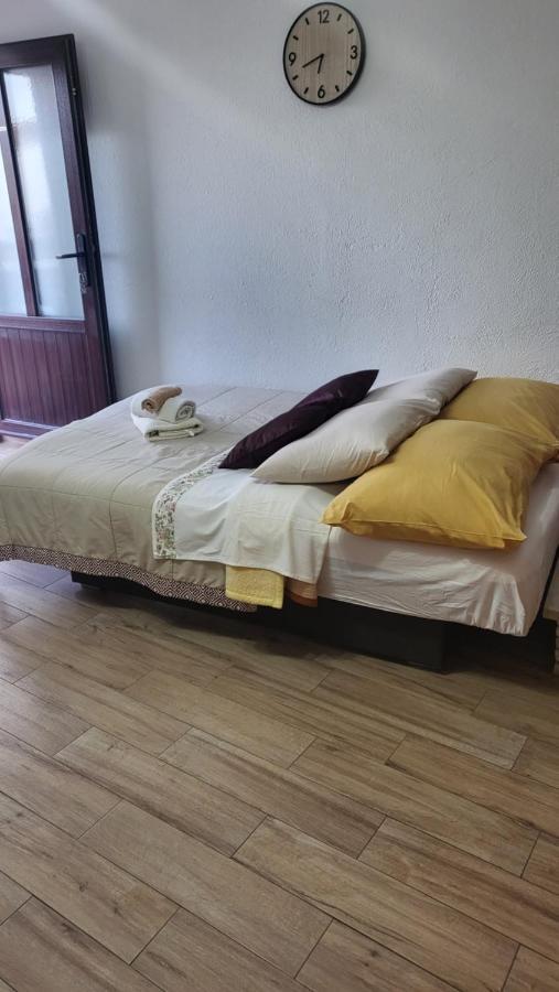 רוביני Licul Apartment מראה חיצוני תמונה